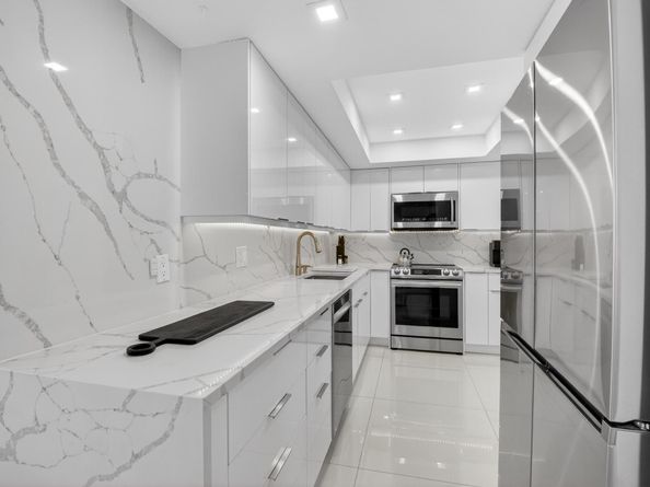 6815 Willow Wood Drive 4083, Boca Raton FL 33434