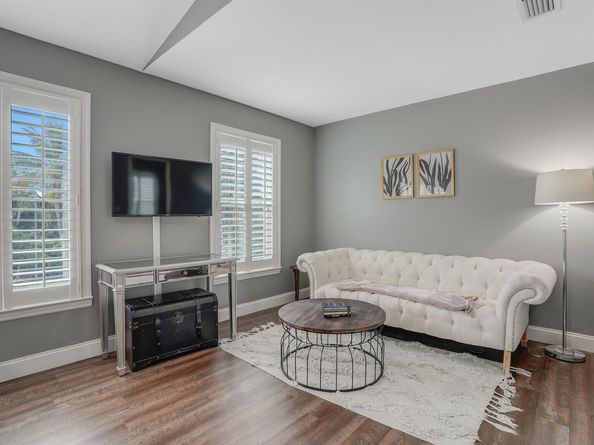 10234 Hunt Club Lane, Palm Beach Gardens FL 33418