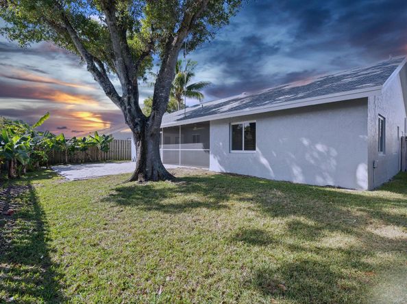 3240 NW 106TH Ave, Sunrise FL 33351