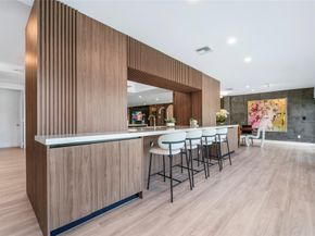 11 S Castle Harbor Is, Fort Lauderdale FL 33308