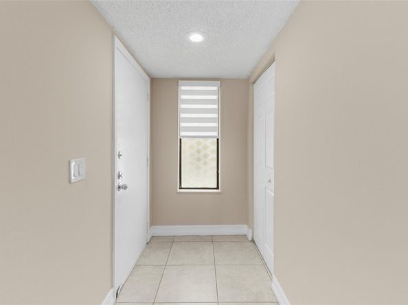 Undisclosed Address #FX-10536652, Weston FL 33326