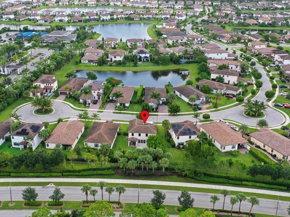 3210 Klays Ct, Royal Palm Beach FL 33411