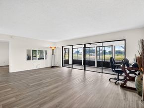 11281 Aspen Glen Drive 104, Boynton Beach FL 33437