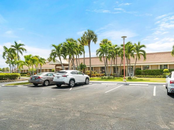 215 Lake Dora Drive, West Palm Beach FL 33411