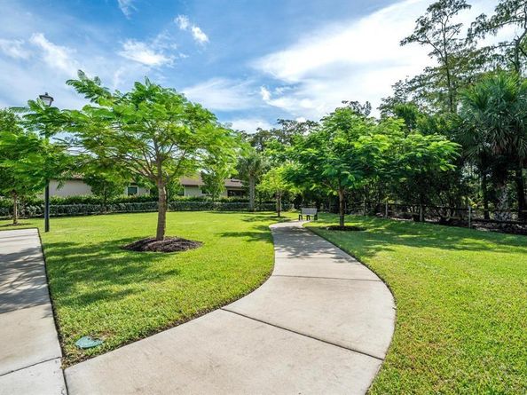 9208 Passiflora Way 102, Boca Raton FL 33428