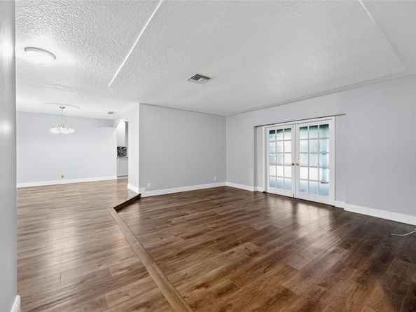 264 NW 79th Ave, Margate FL 33063