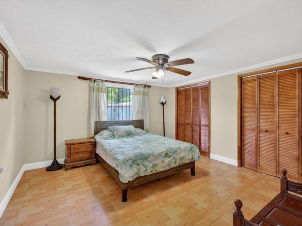 2650 SW 13th Ave, Fort Lauderdale FL 33315