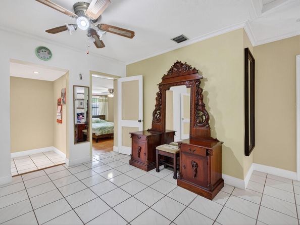 2650 SW 13th Ave, Fort Lauderdale FL 33315