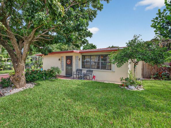 2650 SW 13th Ave, Fort Lauderdale FL 33315