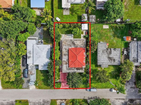 2650 SW 13th Ave, Fort Lauderdale FL 33315