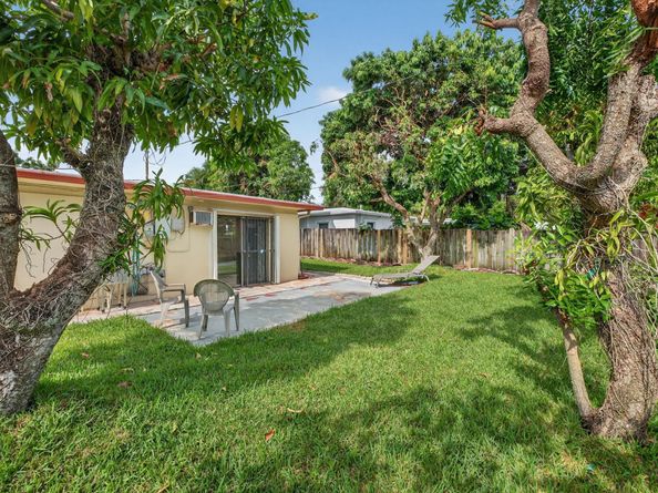 2650 SW 13th Ave, Fort Lauderdale FL 33315