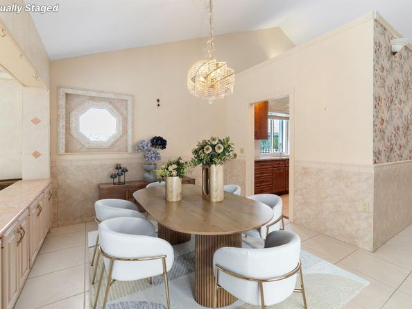 2368 Saratoga Bay Drive, West Palm Beach FL 33409