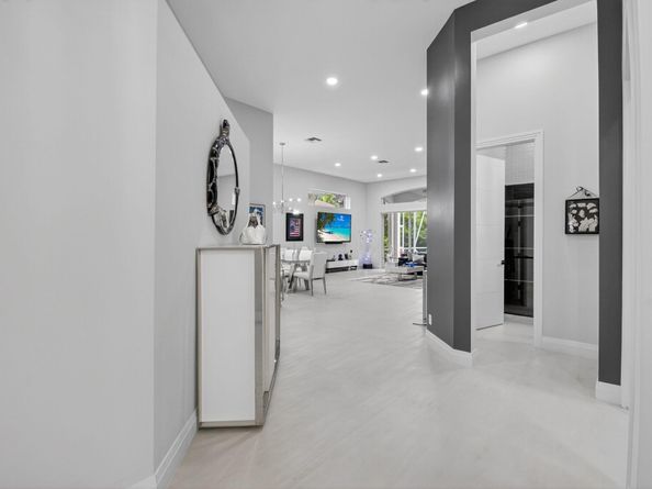 6942 Fairway Lakes Drive, Boynton Beach FL 33472