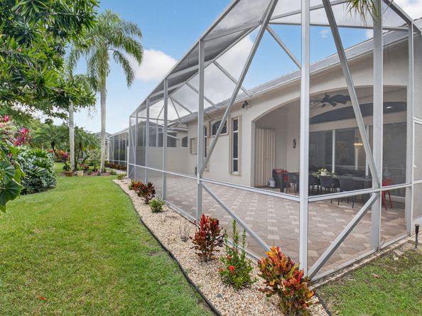6942 Fairway Lakes Drive, Boynton Beach FL 33472