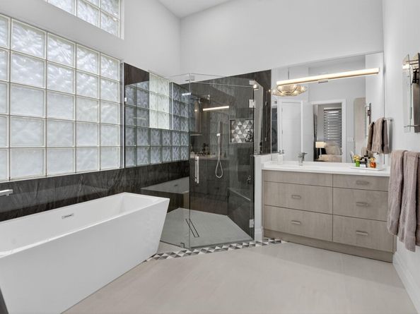 6942 Fairway Lakes Drive, Boynton Beach FL 33472