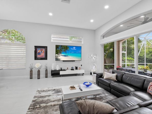 6942 Fairway Lakes Drive, Boynton Beach FL 33472