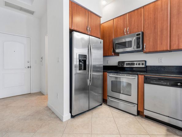 801 S Olive Avenue 420, West Palm Beach FL 33401