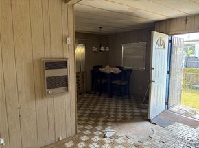 2129 NW 59th St, Miami FL 33142