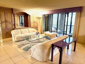 7564 Regency Lake Drive 702, Boca Raton FL 33433