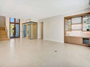112 Regatta Drive, Jupiter FL 33477