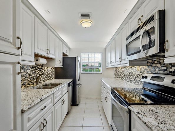 13960 Nesting Way C, Delray Beach FL 33484