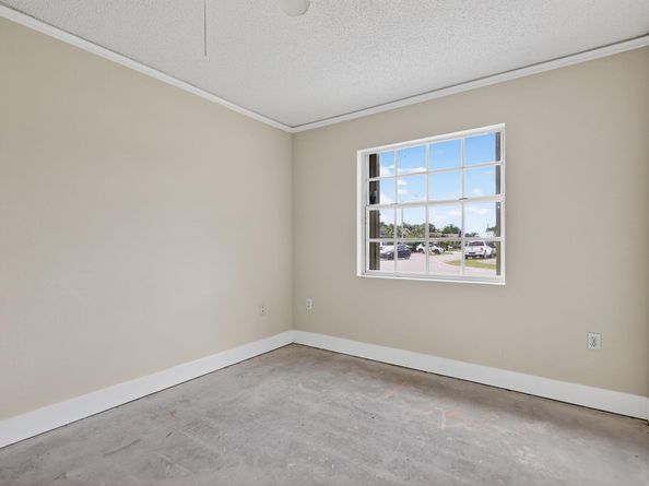 18091 SW 134th Ct, Miami FL 33177