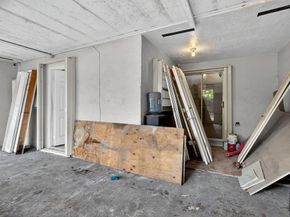 18091 SW 134th Ct, Miami FL 33177