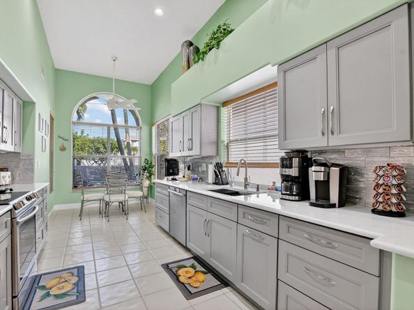 7816 Travlers Tree Drive, Boca Raton FL 33433