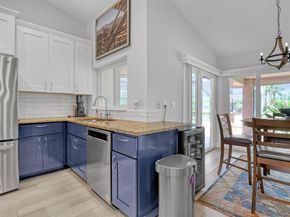 8659 Thousand Pines Circle, West Palm Beach FL 33411