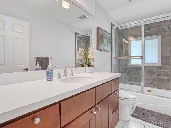 8659 Thousand Pines Circle, West Palm Beach FL 33411