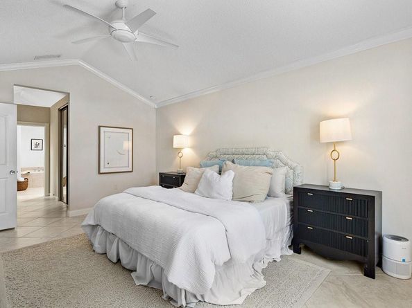 2860 Wilderness Rd, West Palm Beach FL 33409