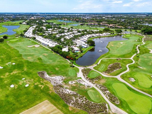 2860 Wilderness Rd, West Palm Beach FL 33409