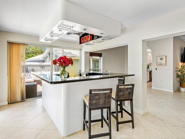 2860 Wilderness Rd, West Palm Beach FL 33409