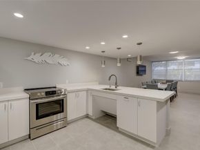 1160 N Federal Hwy 716, Fort Lauderdale FL 33304