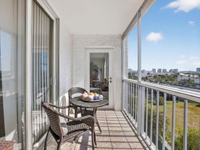 1160 N Federal Hwy 716, Fort Lauderdale FL 33304