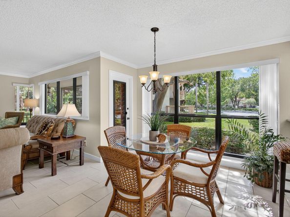 113 Brackenwood Road, Palm Beach Gardens FL 33418