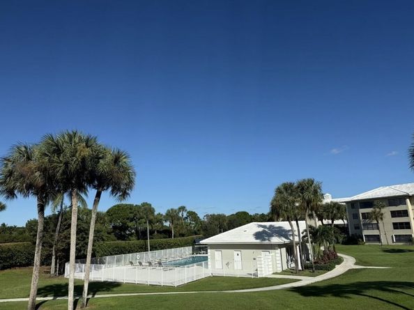 3501 Village Boulevard 204, West Palm Beach FL 33409