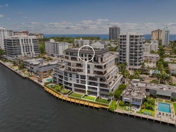 615 Bayshore Dr