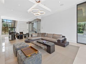 Undisclosed Address #FX-10531516, Parkland FL 33067