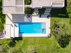 Undisclosed Address #FX-10531516, Parkland FL 33067