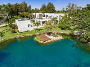 Undisclosed Address #FX-10531516, Parkland FL 33067