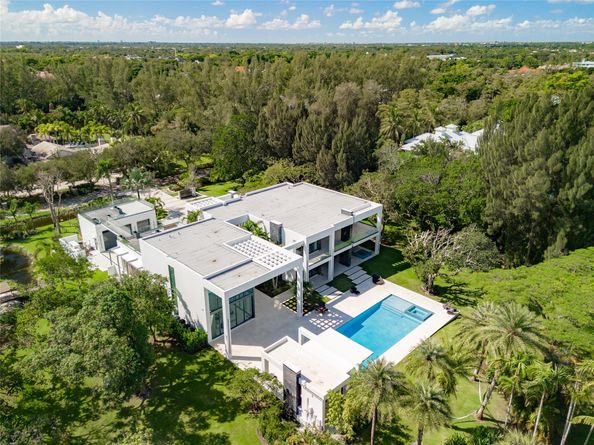 Undisclosed Address #FX-10531516, Parkland FL 33067
