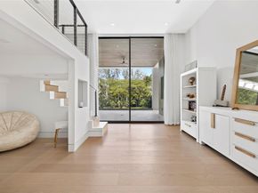 Undisclosed Address #FX-10531516, Parkland FL 33067
