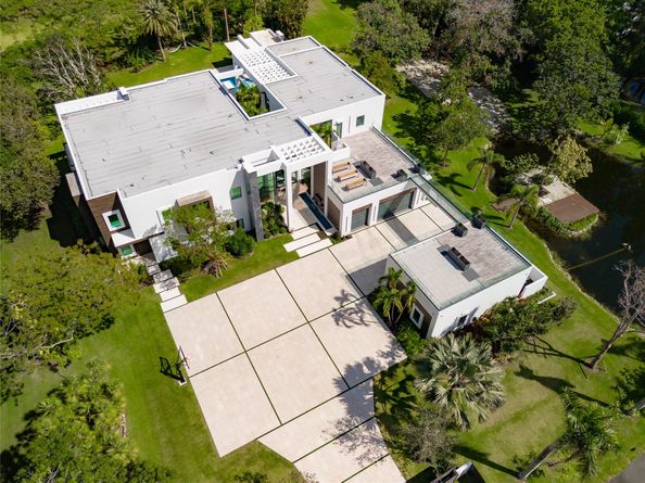 Undisclosed Address #FX-10531516, Parkland FL 33067