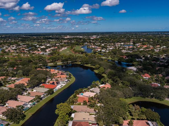 162 E Hampton Way, Jupiter FL 33458