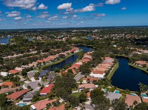 162 E Hampton Way, Jupiter FL 33458
