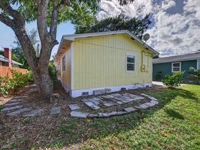 117 NE 8th St, Pompano Beach FL 33060