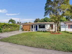 2331 Nassau Dr, Miramar FL 33023