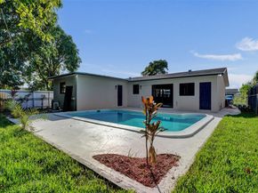 2331 Nassau Dr, Miramar FL 33023