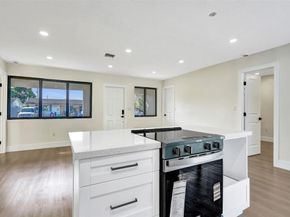 2331 Nassau Dr, Miramar FL 33023